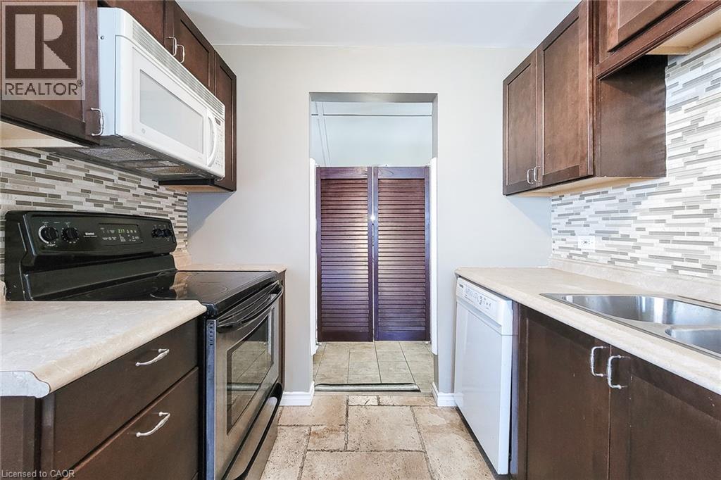 92 Munn Street, Hamilton, Ontario  L8V 1K3 - Photo 18 - 40856569