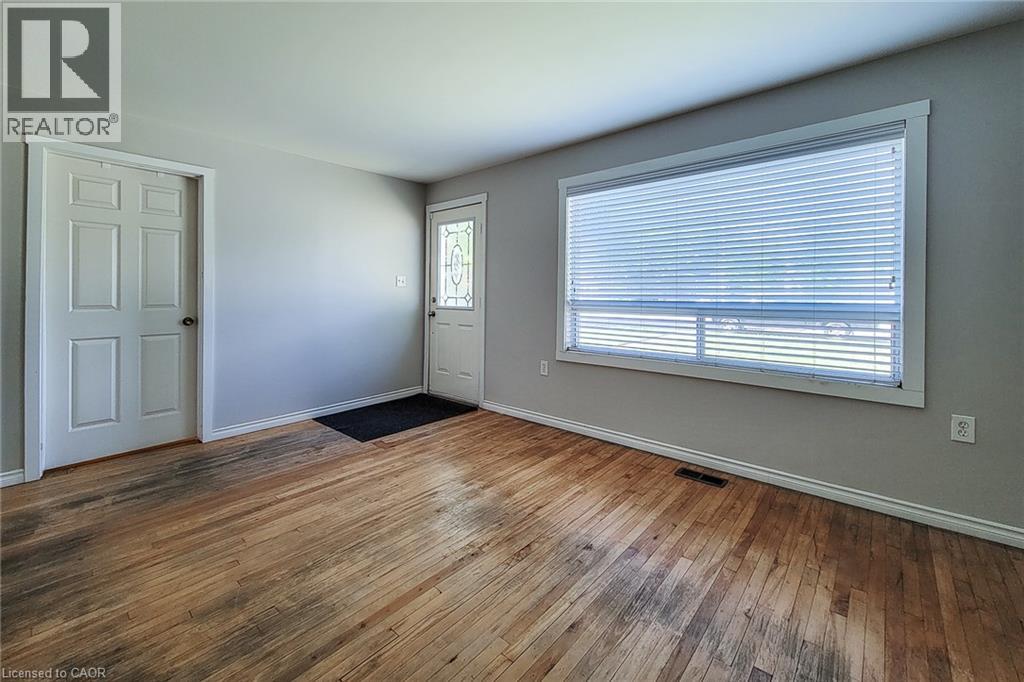 92 Munn Street, Hamilton, Ontario  L8V 1K3 - Photo 8 - 40856569