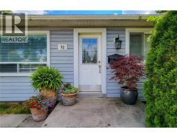 92 MUNN Street, Hamilton, Ontario