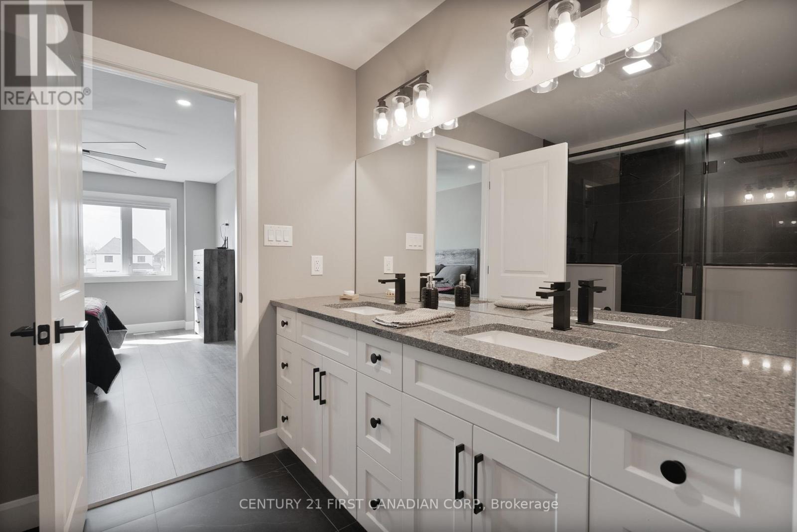 110 Sheldabren Street, North Middlesex, Ontario  N0M 1A0 - Photo 21 - X13697794