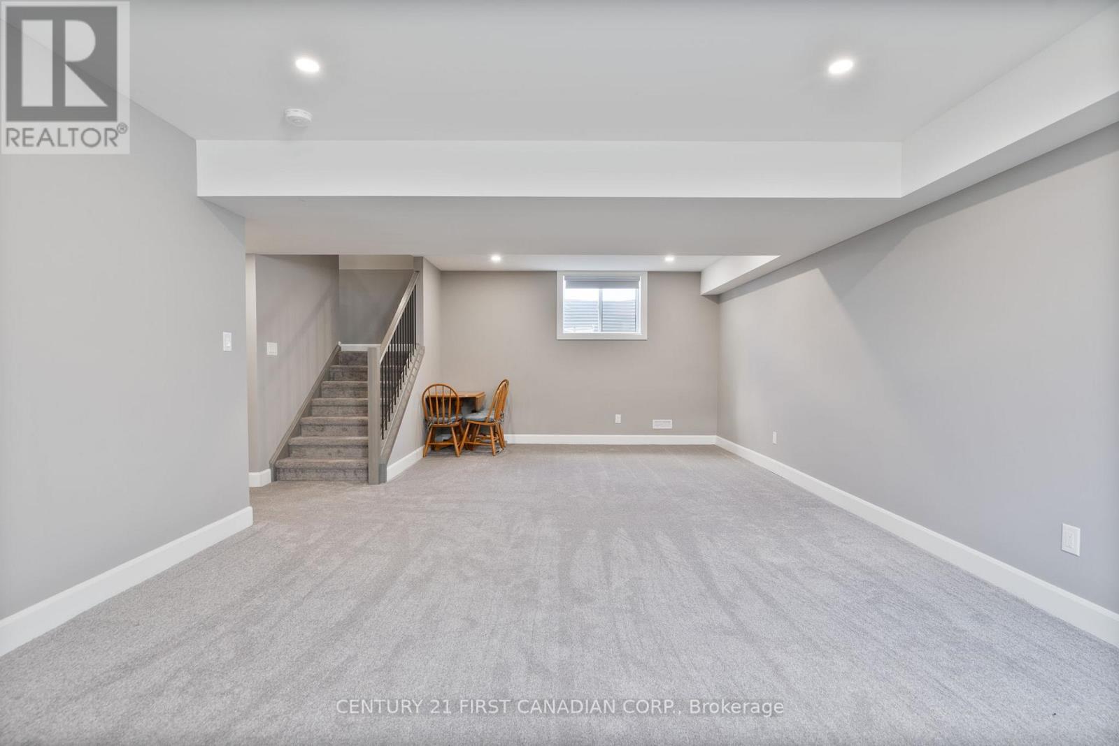 110 Sheldabren Street, North Middlesex, Ontario  N0M 1A0 - Photo 32 - X13697794