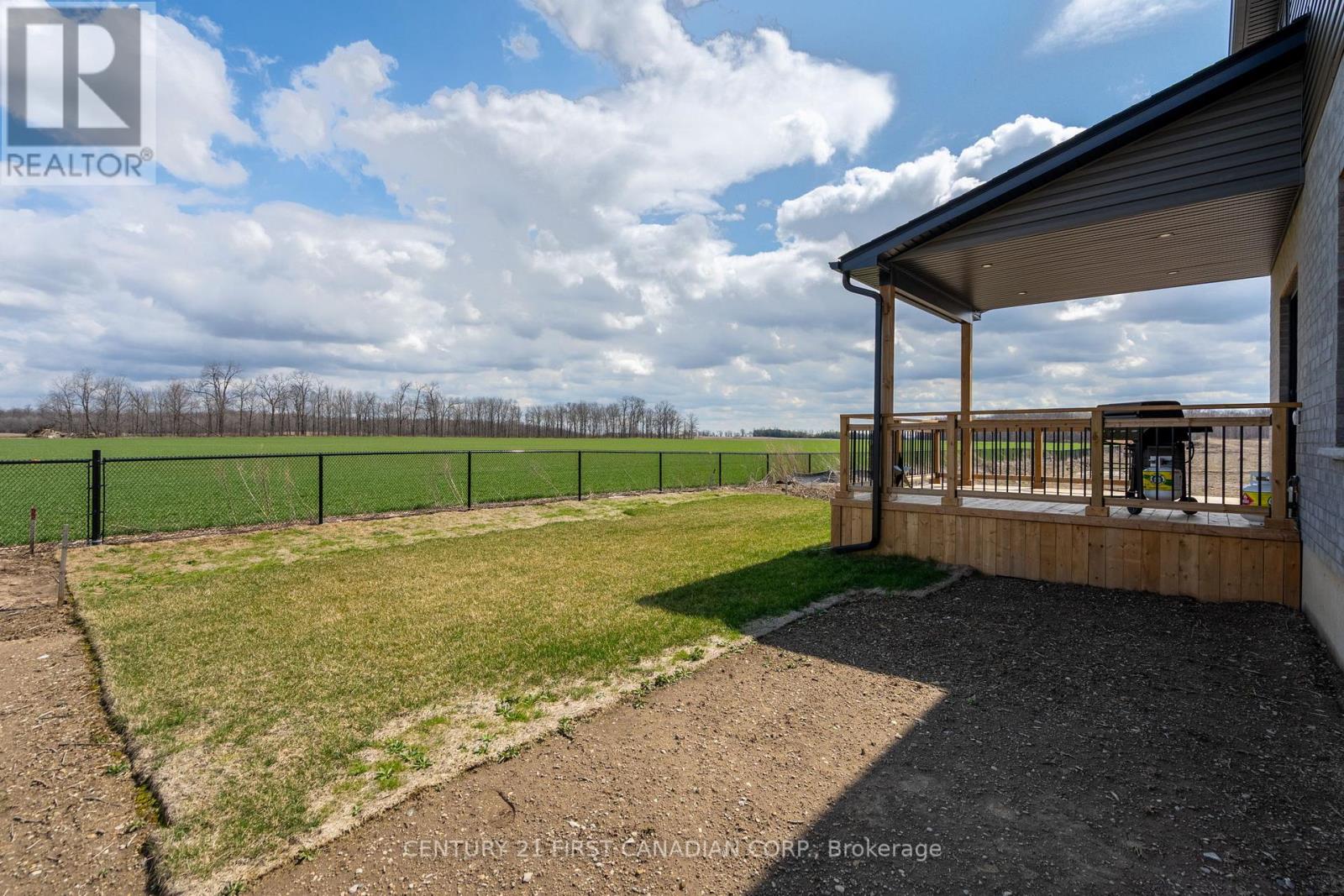 110 Sheldabren Street, North Middlesex, Ontario  N0M 1A0 - Photo 39 - X13697794