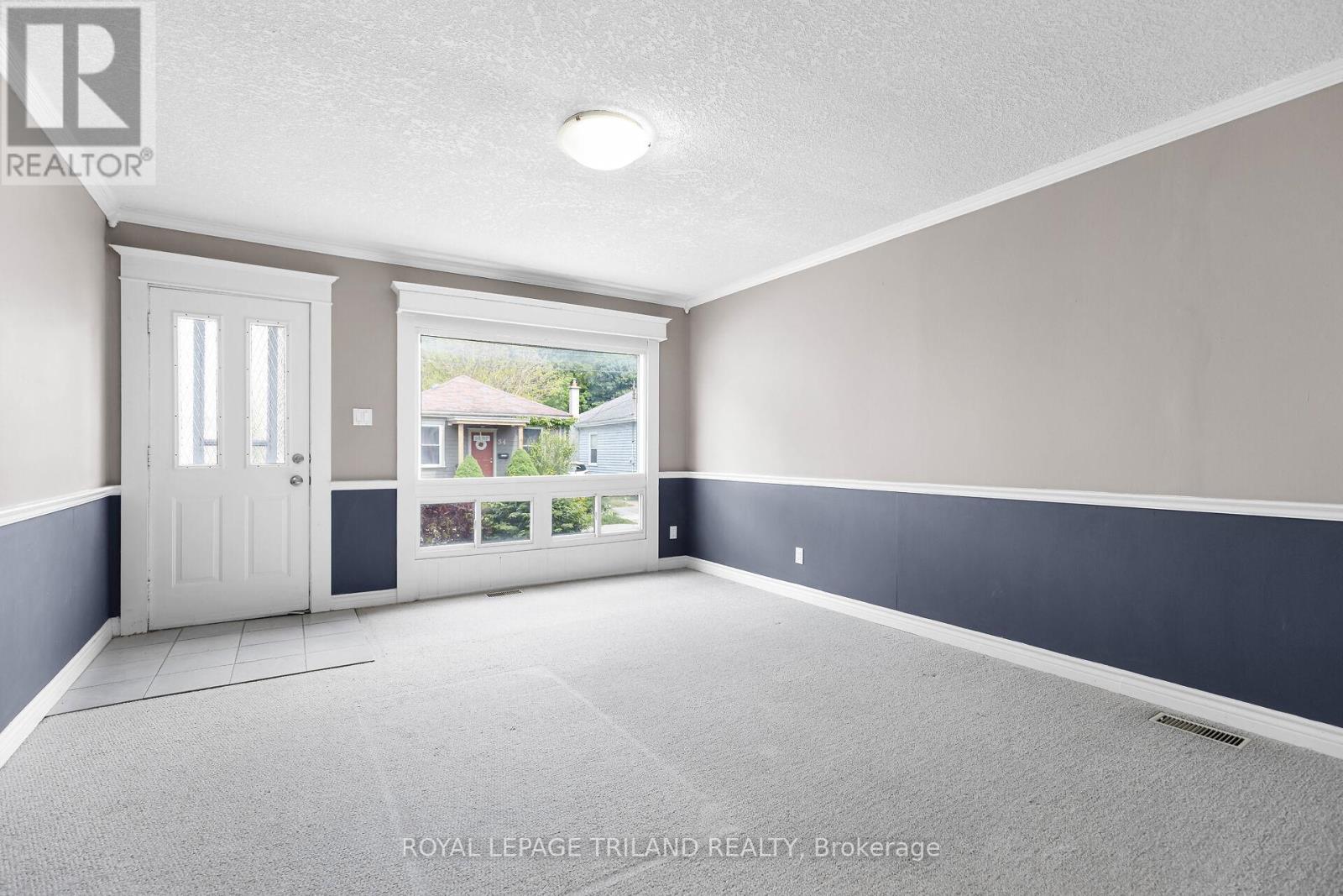35 Miles Street, London East, Ontario  N5Y 2T7 - Photo 3 - X13697828
