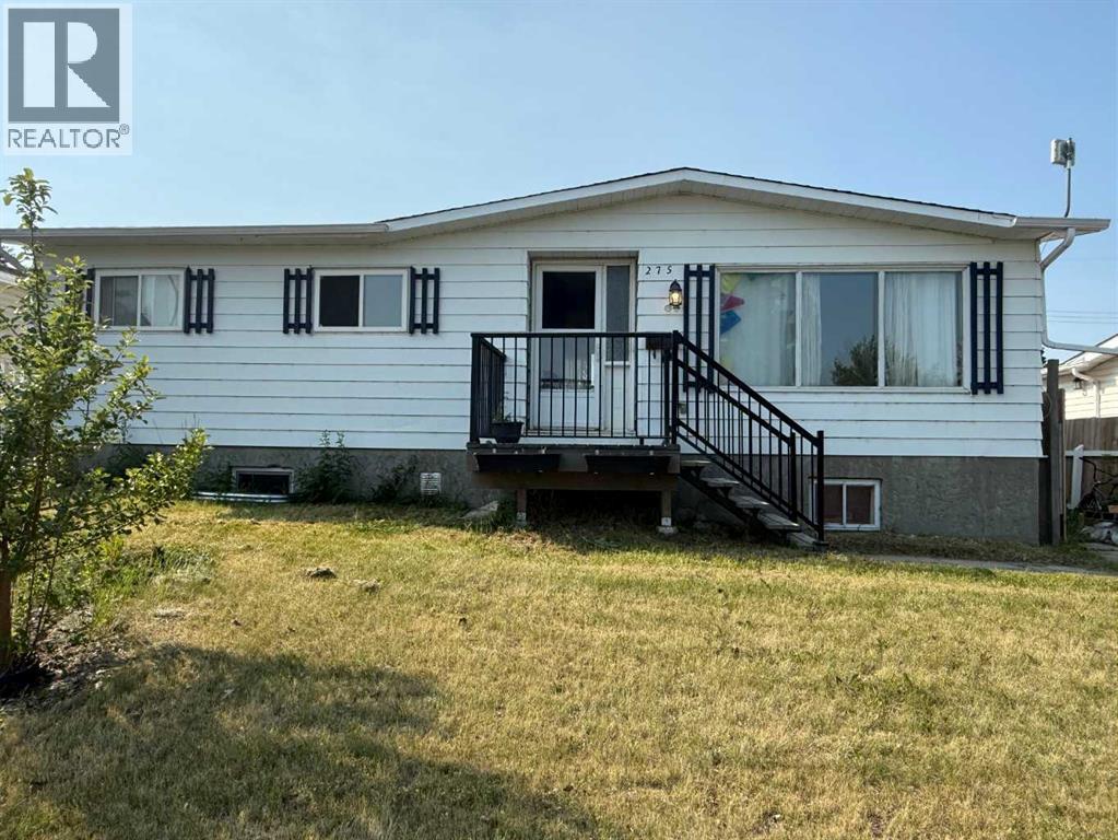275 7 Street SE, Three Hills, Alberta  T0M 2A0 - Photo 1 - A2331817