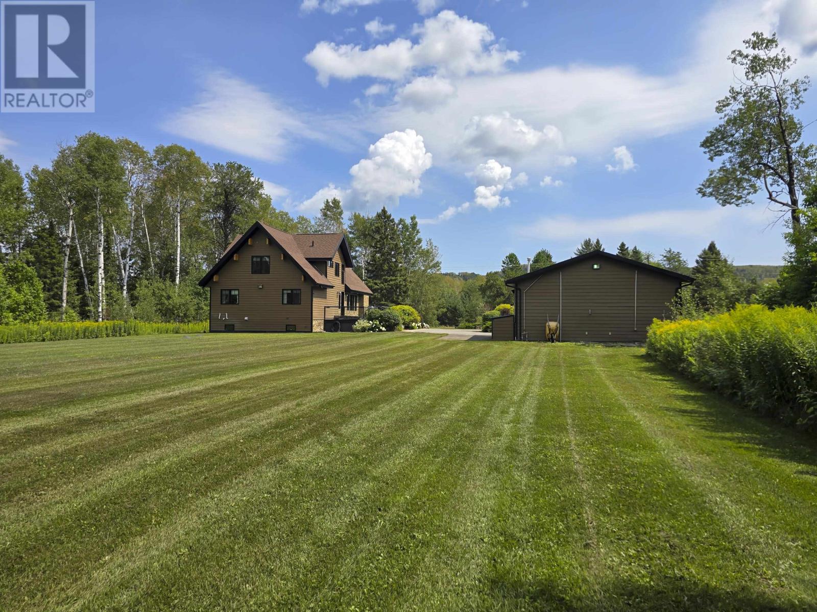 6065 Loch Lomond Road, Thunder, Ontario  P7J 1E7 - Photo 45 - TB2602350