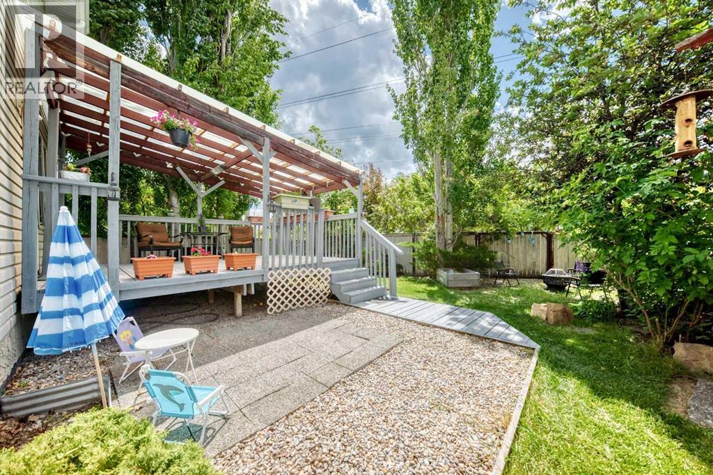 220 Shawbrooke Manor SW, Calgary, Alberta  T2Y 3L7 - Photo 44 - A2321984