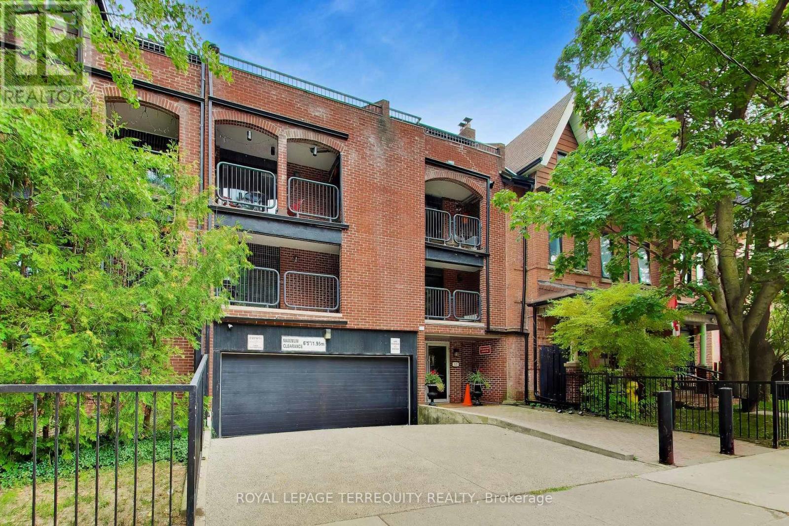 15 - 17 Pembroke Street, Toronto, Ontario  M5A 2N6 - Photo 3 - C13697866