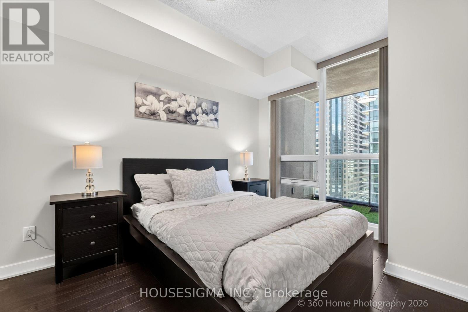 1609 - 12 Yonge Street, Toronto, Ontario  M5E 1R4 - Photo 9 - C13697886