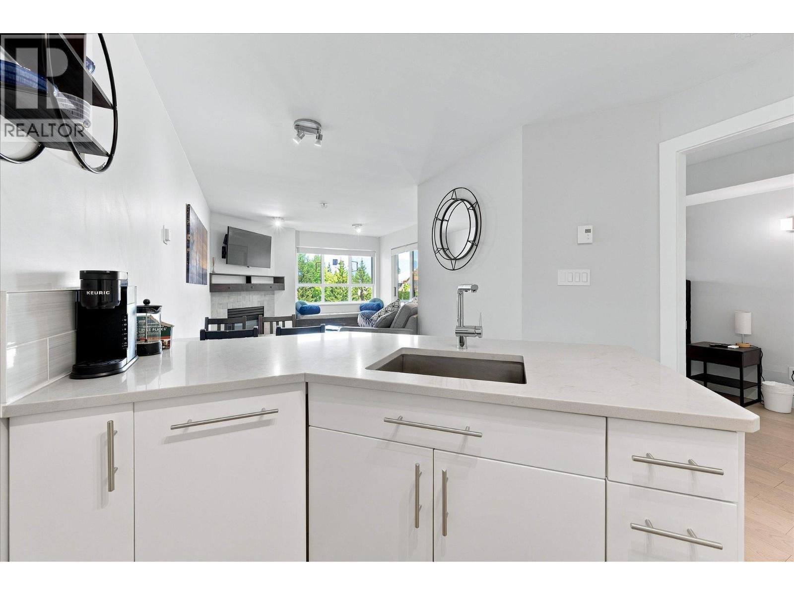252 4340 Lorimer Road, Whistler, British Columbia  V8E 1A5 - Photo 11 - R3157647