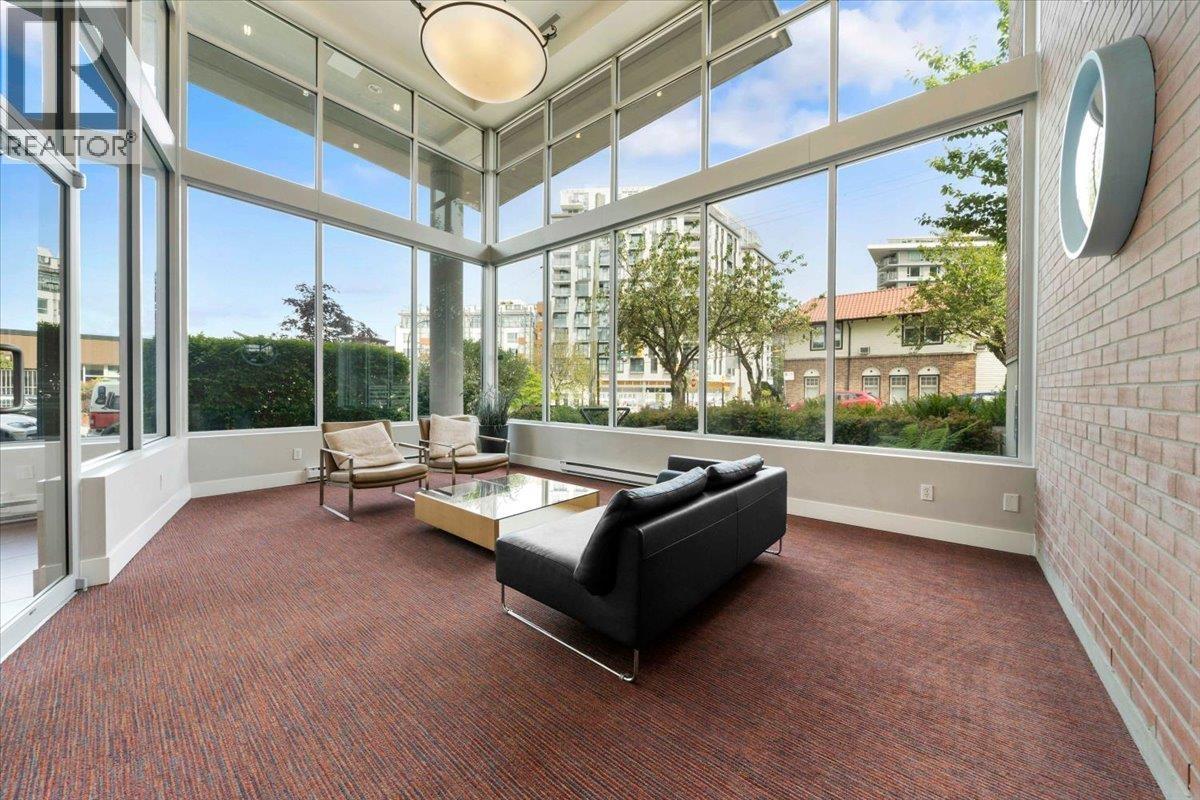 512 298 E 11th Avenue, Vancouver, British Columbia  V5T 0A2 - Photo 3 - R3157651