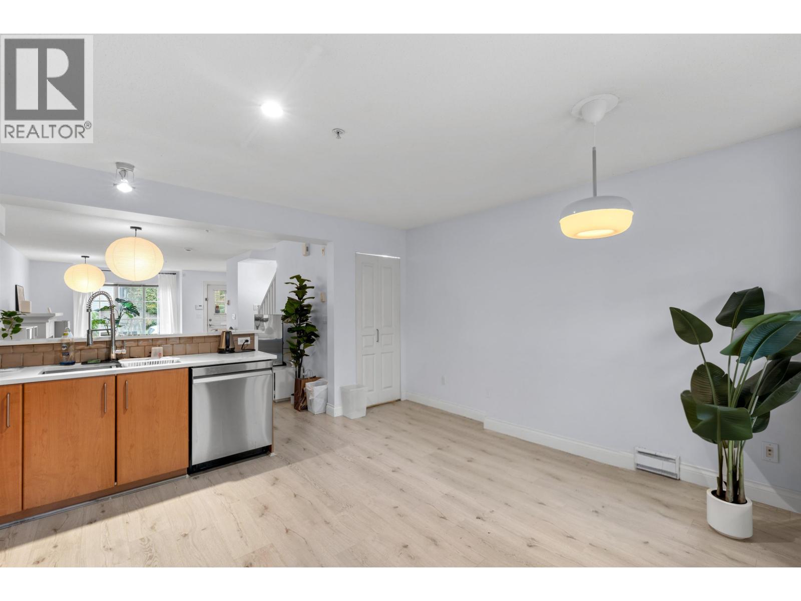 7336 Salisbury Avenue, Burnaby, British Columbia  V5E 2A3 - Photo 23 - R3157666