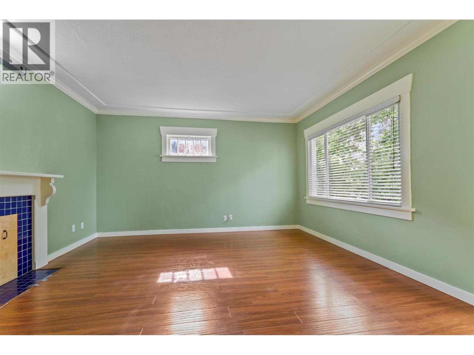 2119 E 30th Avenue, Vancouver, British Columbia  V5N 3A5 - Photo 2 - R3157650