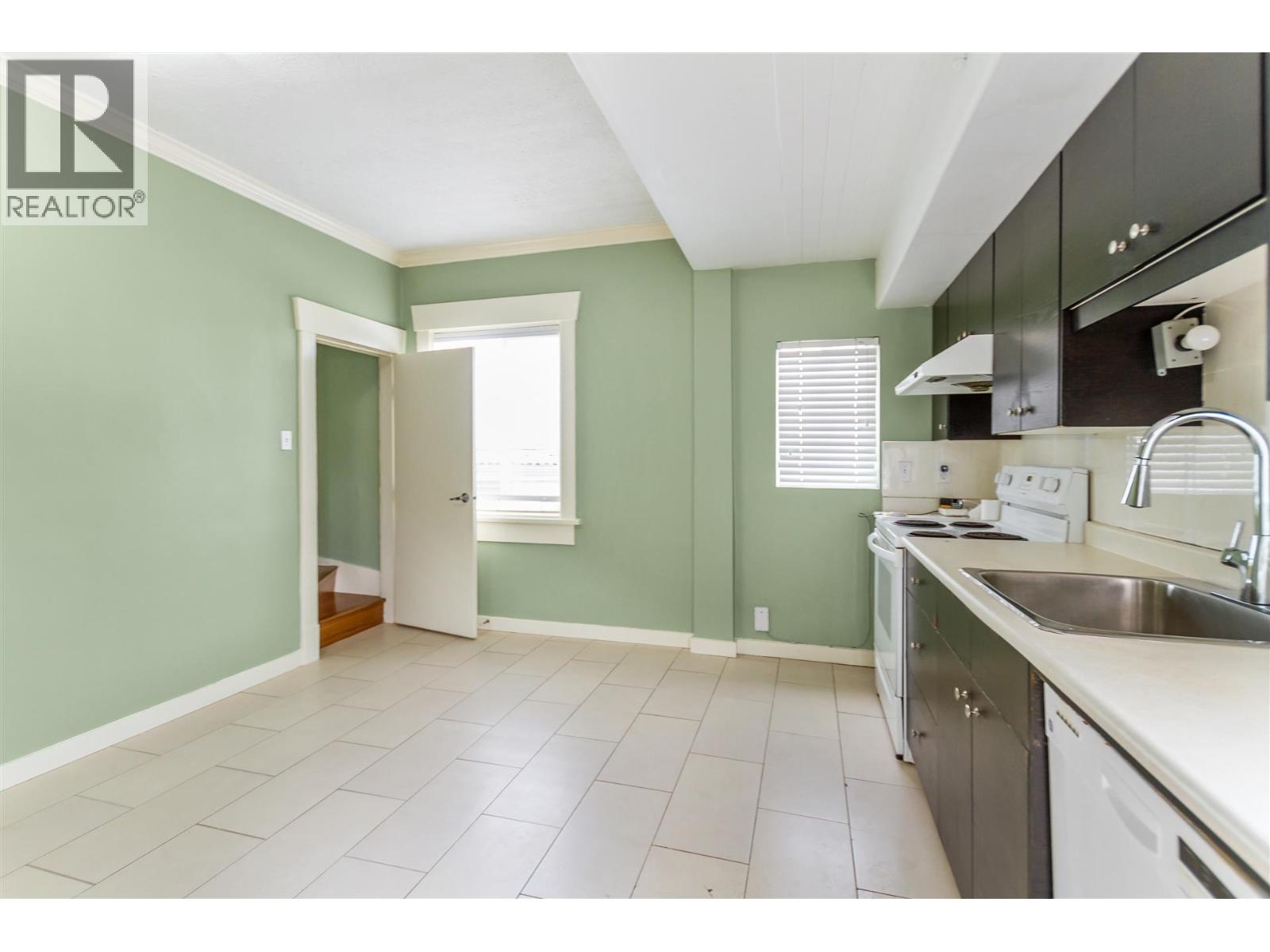 2119 E 30th Avenue, Vancouver, British Columbia  V5N 3A5 - Photo 5 - R3157650