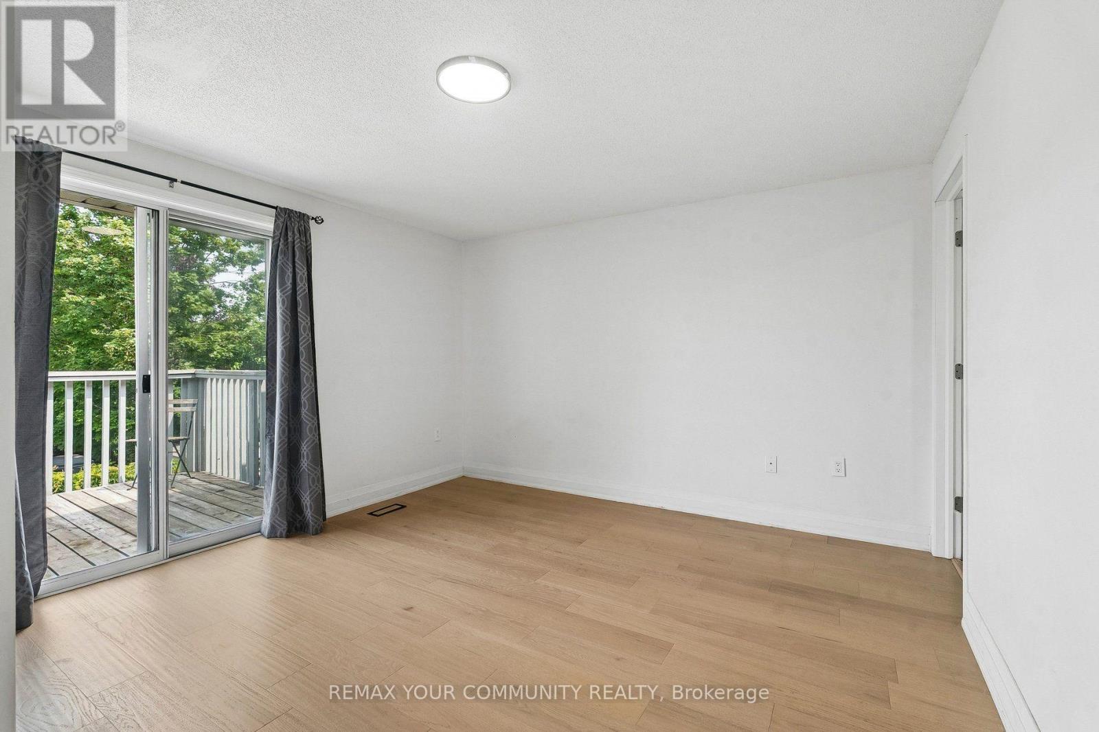 Main Floor - 84 Irwin Drive, Barrie, Ontario  L4N 7A8 - Photo 10 - S13697874