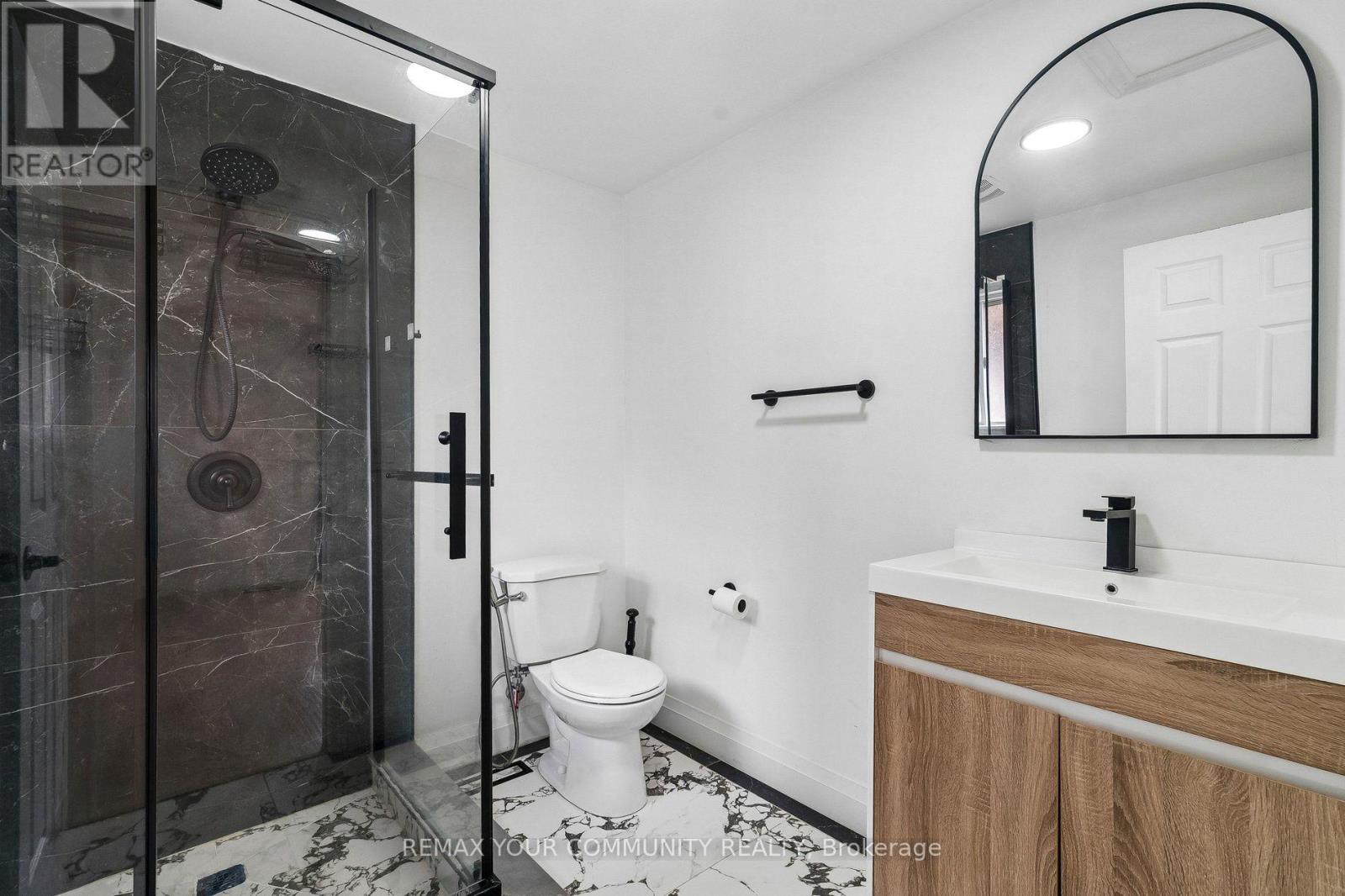 Main Floor - 84 Irwin Drive, Barrie, Ontario  L4N 7A8 - Photo 11 - S13697874