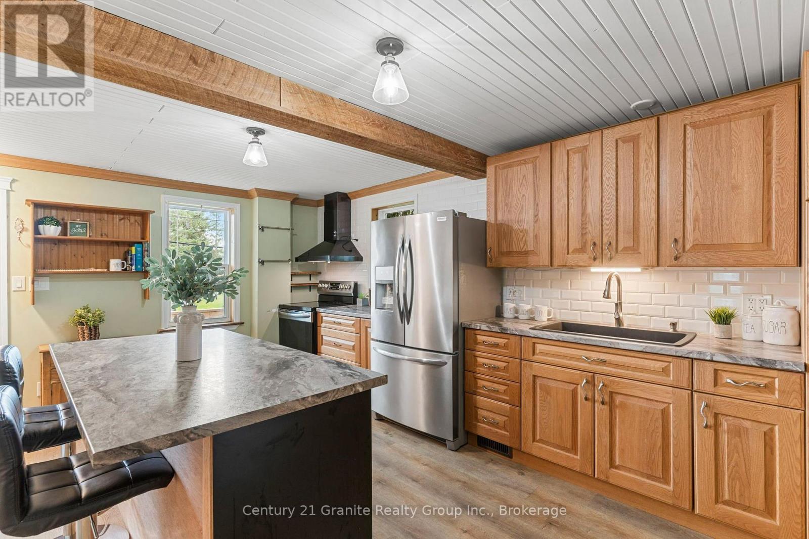 197 Bobcaygeon Road, Minden Hills, Ontario  K0M 2K0 - Photo 11 - X13697820