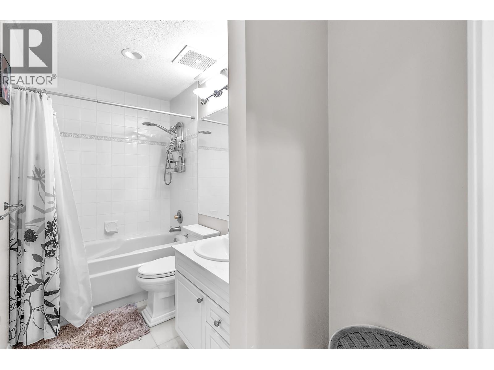 207 1500 Ostler Court, North Vancouver, British Columbia  V7G 2S2 - Photo 10 - R3152604
