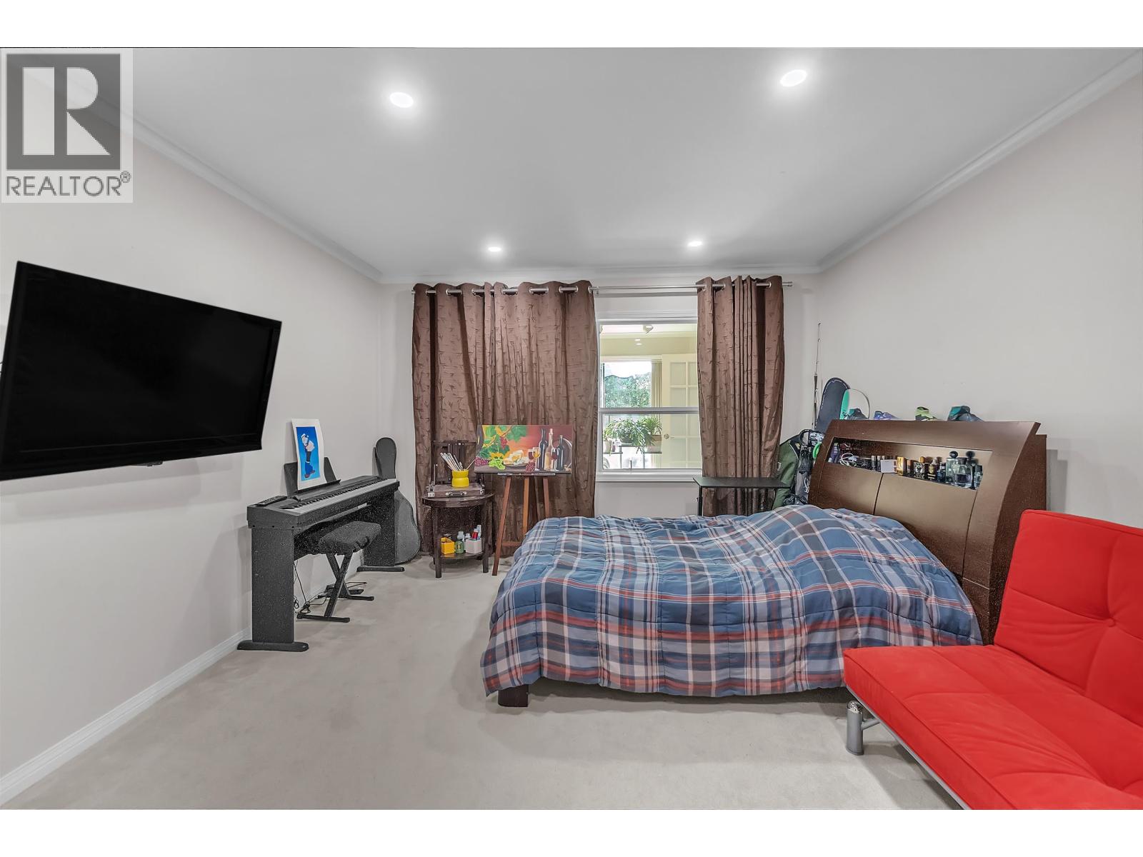 207 1500 Ostler Court, North Vancouver, British Columbia  V7G 2S2 - Photo 13 - R3152604