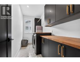 697 Balsam Road, Kelowna, British Columbia  V1W 1C1 - Photo 36 - 10382964