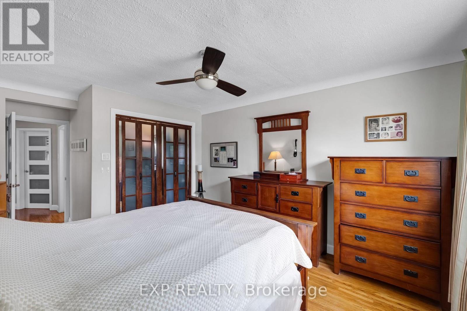48 Sixteenth Street, Toronto, Ontario  M8V 3J8 - Photo 18 - W13682280
