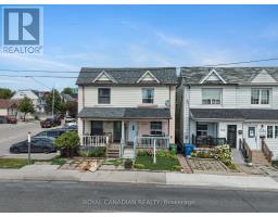 2538 ST CLAIR AVENUE W, Toronto, Ontario