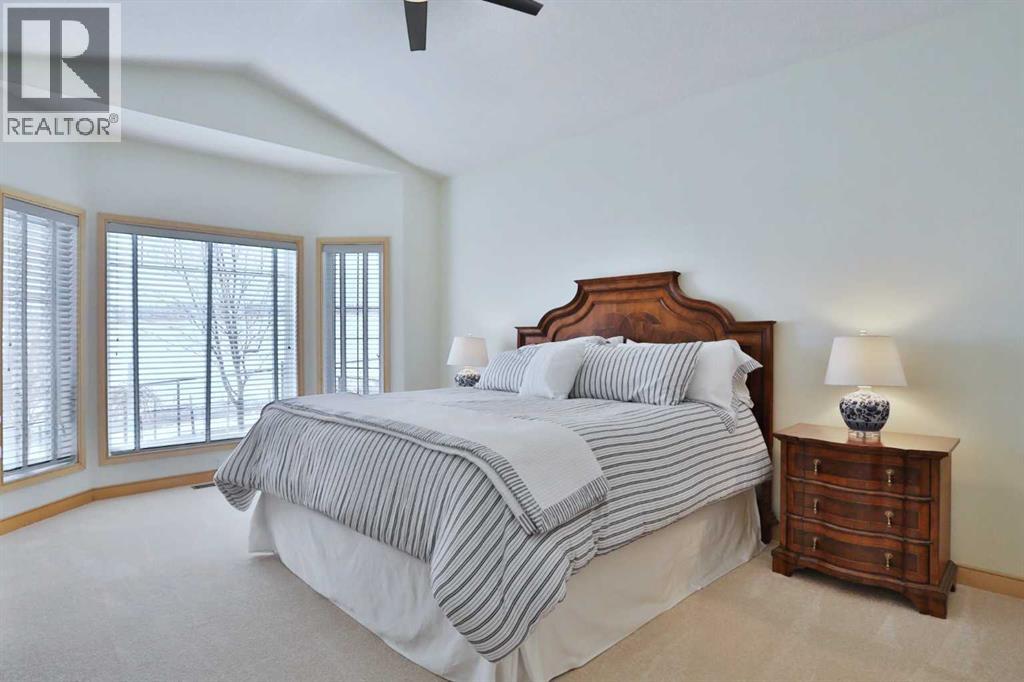92 Sherwood Rise NW, Calgary, Alberta  T3R 1P6 - Photo 23 - A2334159