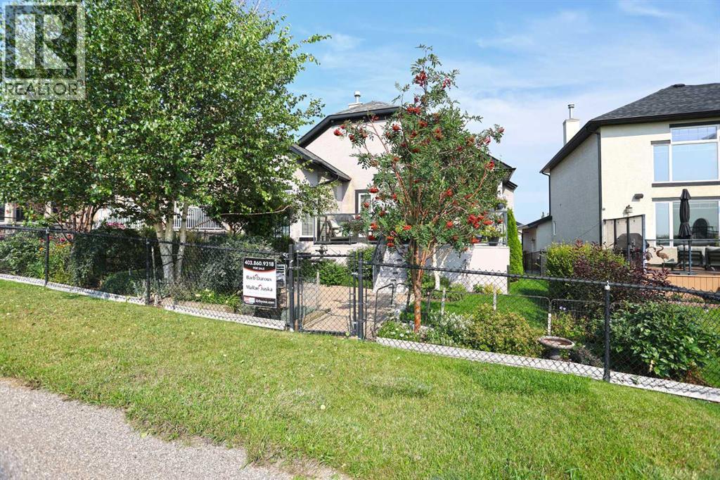92 Sherwood Rise NW, Calgary, Alberta  T3R 1P6 - Photo 4 - A2334159
