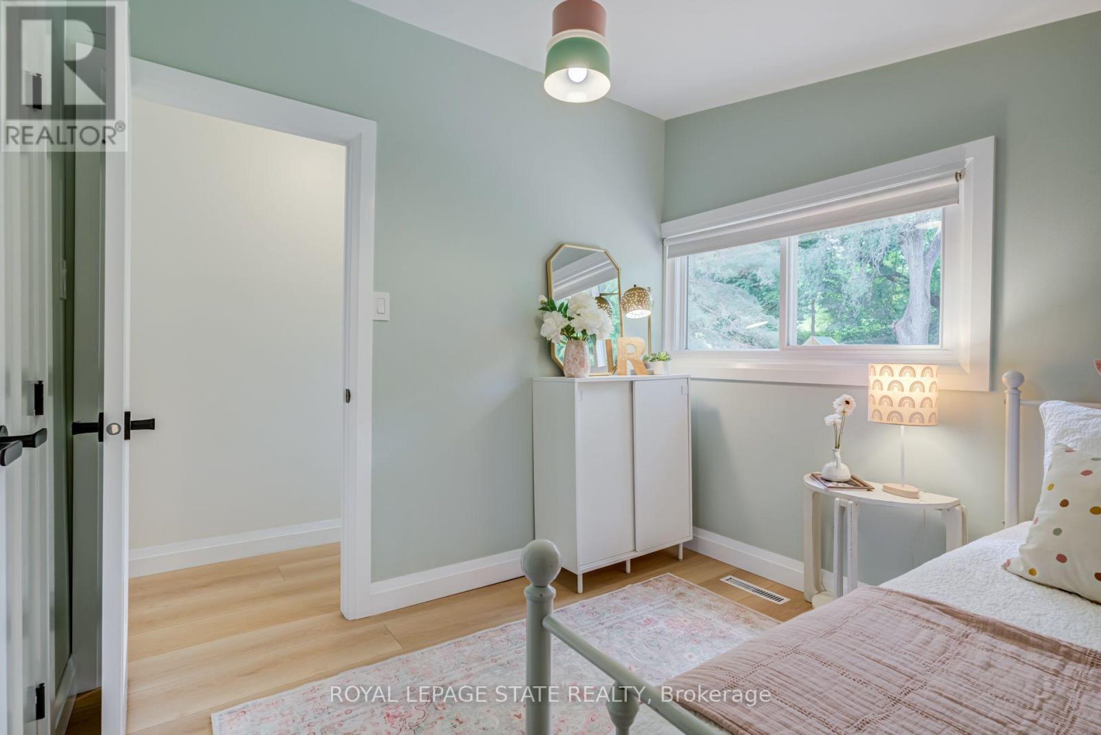 28 Helen Street, Hamilton, Ontario  L9H 1N3 - Photo 21 - X13697824
