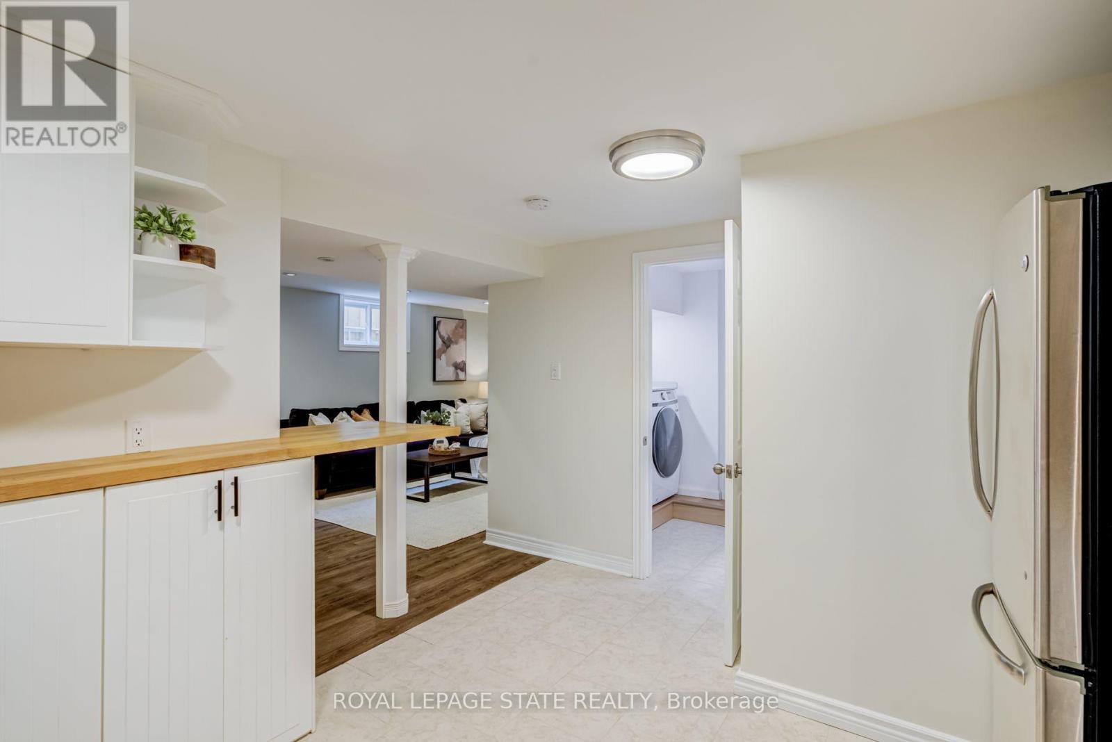 28 Helen Street, Hamilton, Ontario  L9H 1N3 - Photo 32 - X13697824