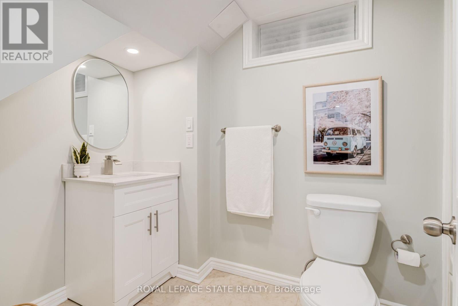 28 Helen Street, Hamilton, Ontario  L9H 1N3 - Photo 33 - X13697824