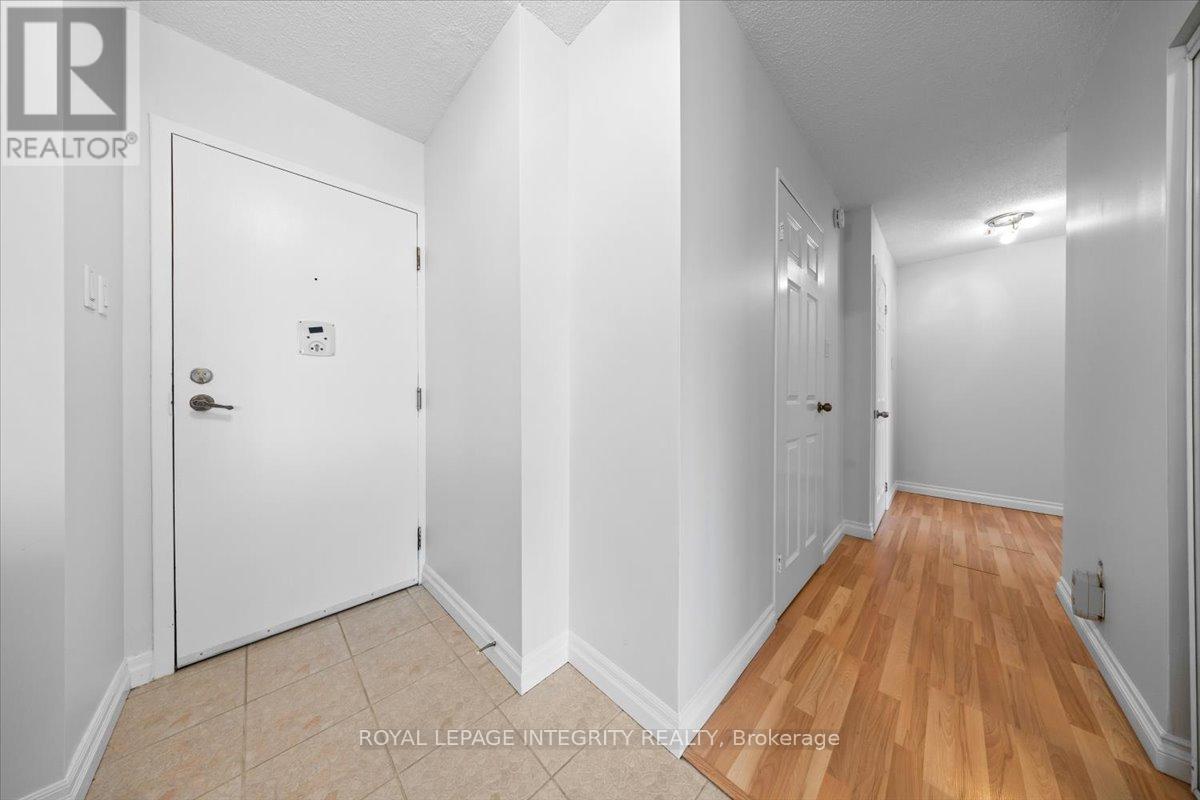 703 - 1190 Richmond Road, Ottawa, Ontario  K2B 8J3 - Photo 11 - X12768362