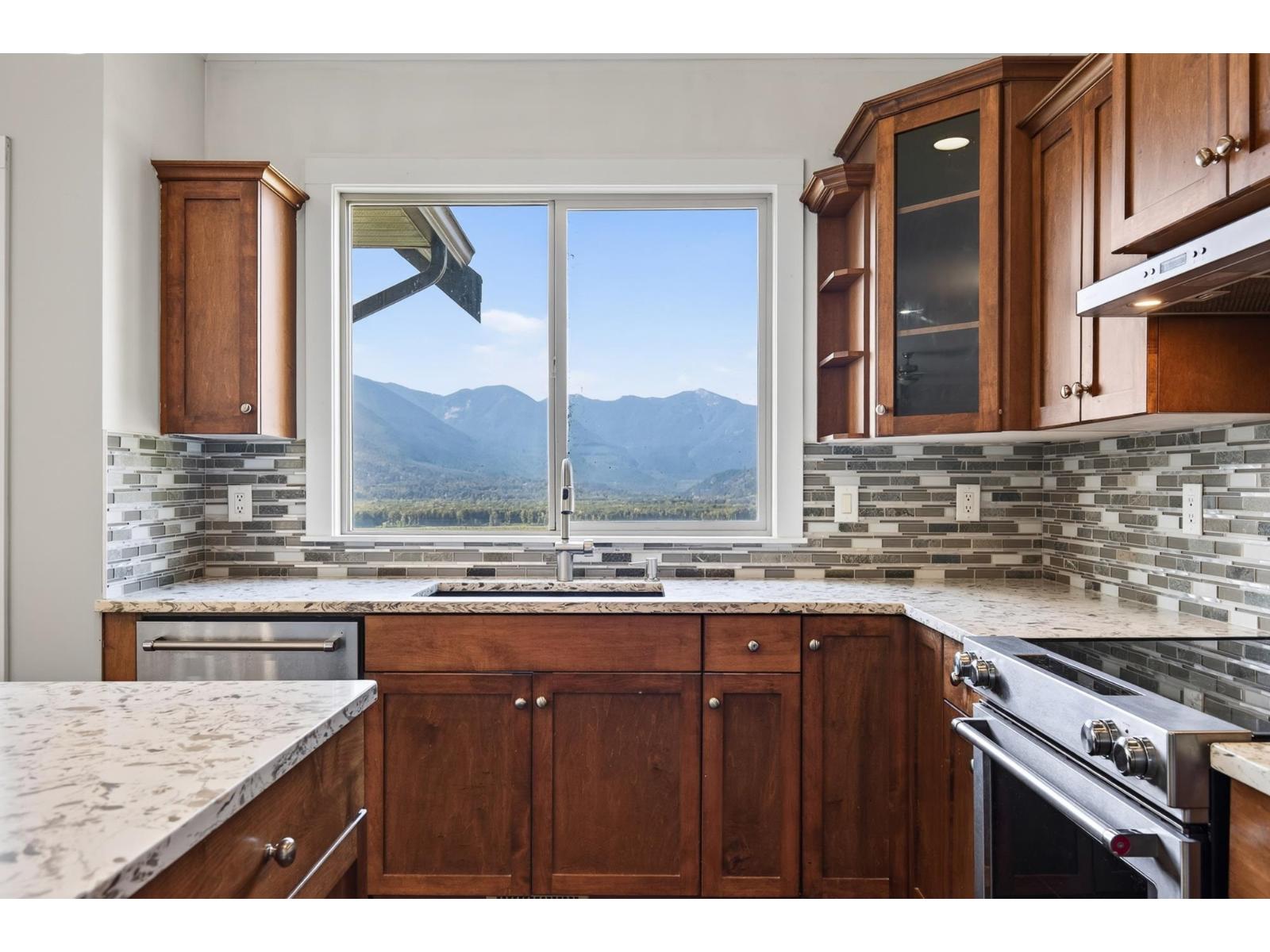 43726 Alameda Drive, Chilliwack Mountain, Chilliwack, British Columbia  V2R 0J9 - Photo 13 - R3157633