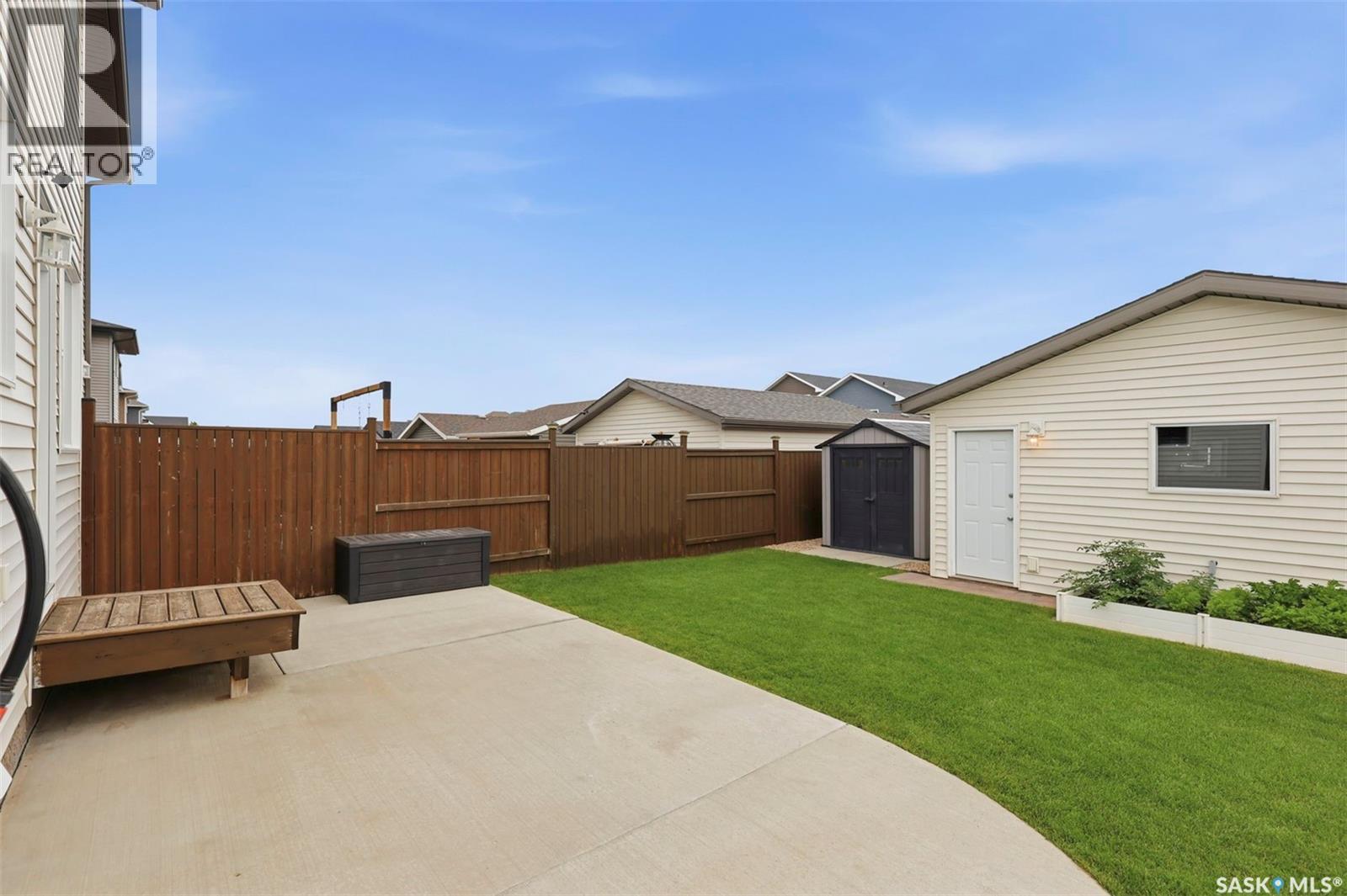 1040 Kolynchuk Crescent, Saskatoon, Saskatchewan  S7T 0X4 - Photo 29 - SK046084