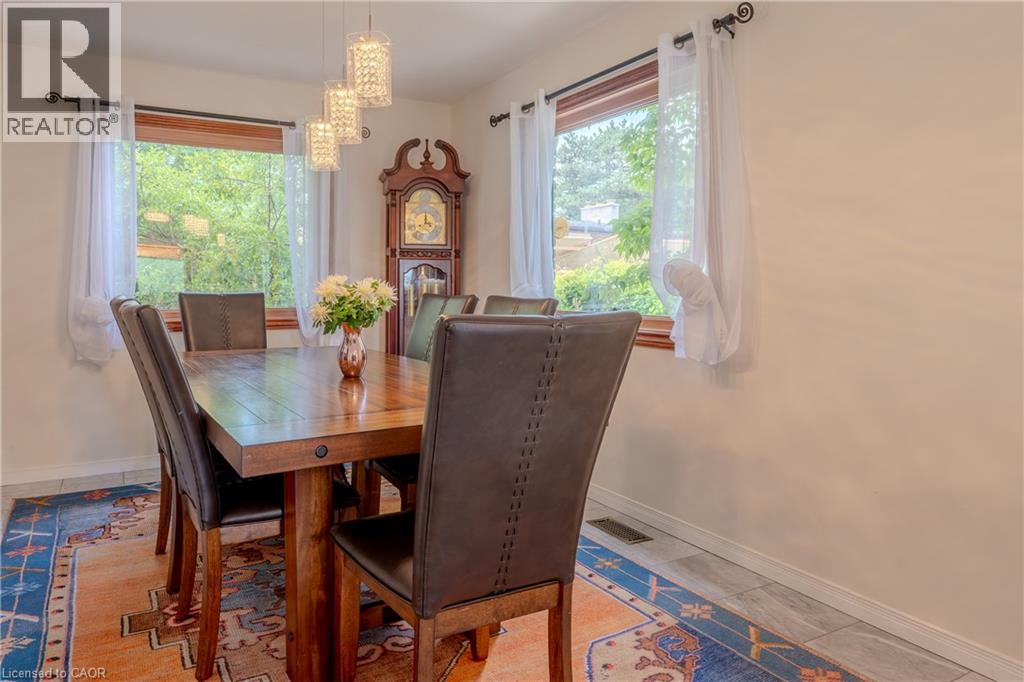 1129 Scenic Drive, Hamilton, Ontario  L9C 1H8 - Photo 11 - 40849965