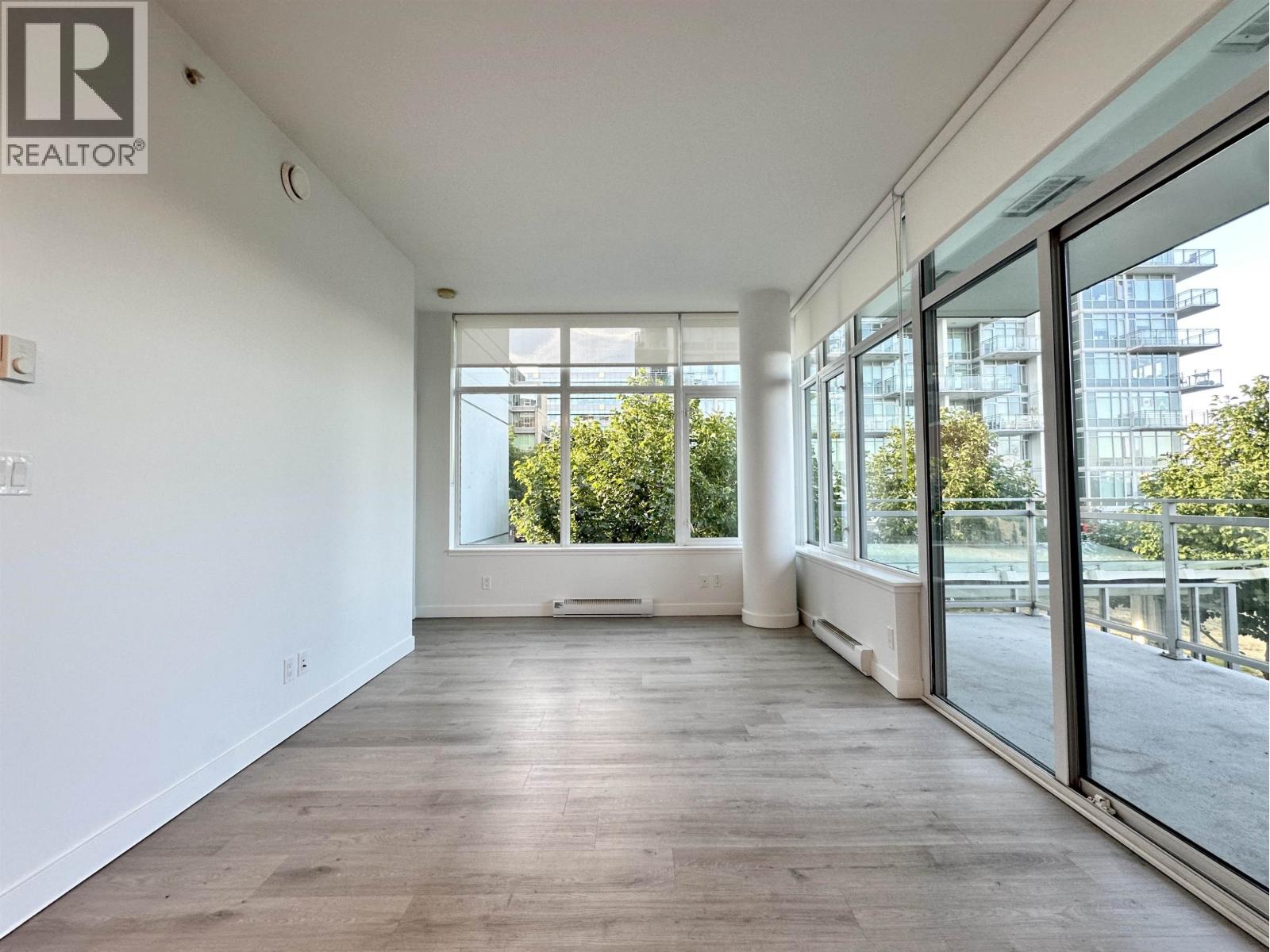 203 200 Nelson's Crescent, New Westminster, British Columbia  V3L 0H4 - Photo 10 - R3142347