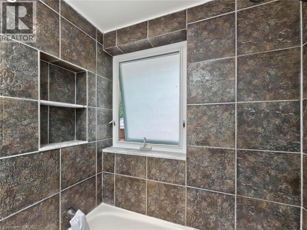 1239 Baldwin Drive, Oakville, Ontario  L6J 2W4 - Photo 18 - 40855277