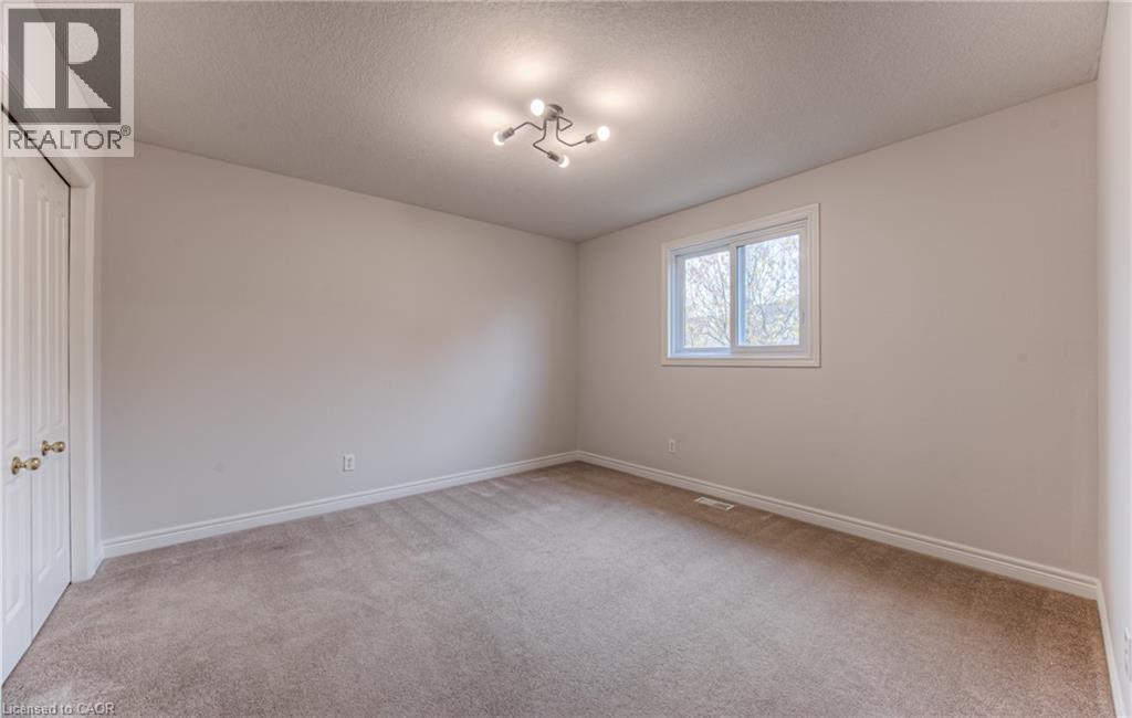 722 Salzburg Drive, Waterloo, Ontario  N2V 2N7 - Photo 22 - 40856168