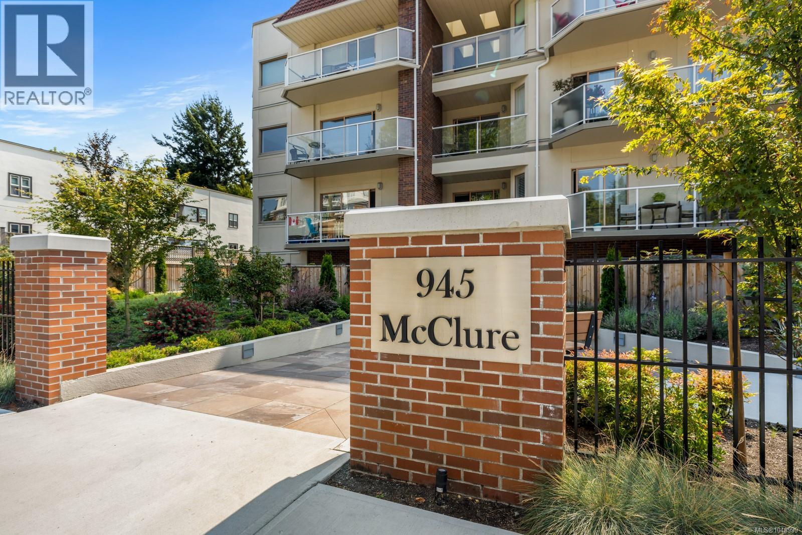 203 945 McClure St, Victoria, British Columbia