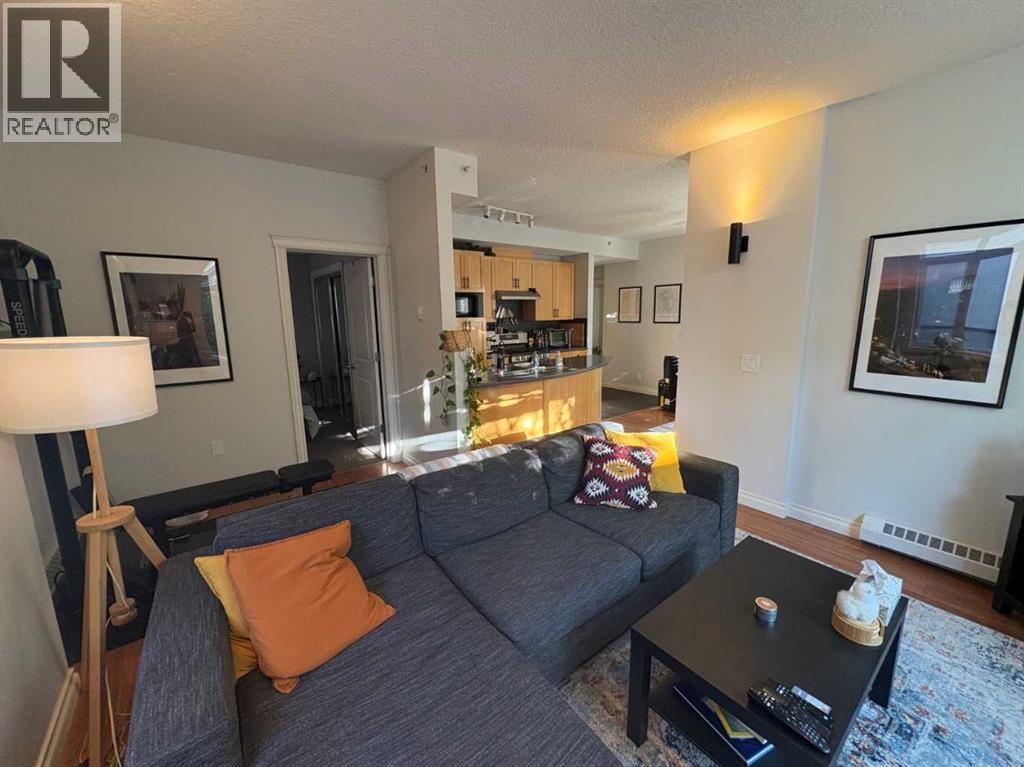 229, 910 Centre Avenue NE, Calgary, Alberta  T2E 9C7 - Photo 3 - A2336478