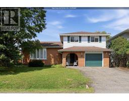 40 NORDEN CRES, SAULT STE. MARIE, Ontario