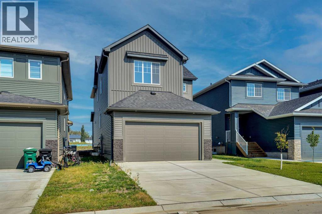 534 Ranch Green, Strathmore, Alberta  T1P 2H9 - Photo 3 - A2337820