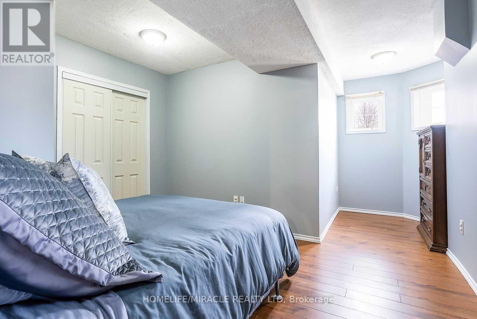 214 Dyer Drive, Wasaga Beach, Ontario L9Z 1E5 - Photo 17 - S13694144