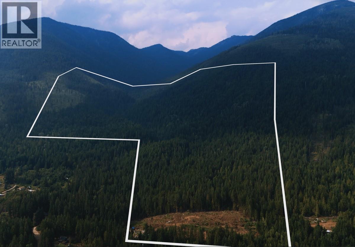 7025 Rogers Road, Balfour, British Columbia