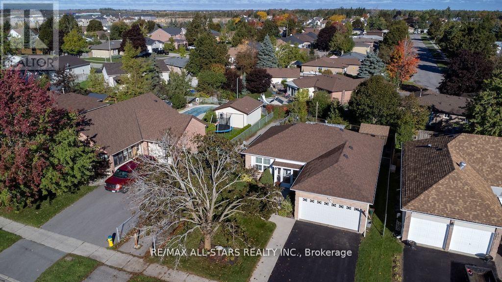 176 Elgin Street, Kawartha Lakes, Ontario  K9V 6B3 - Photo 1 - X13697924