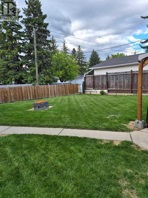 126 Springwood Drive SW, Calgary, Alberta  T2W 0K5 - Photo 26 - A2316658