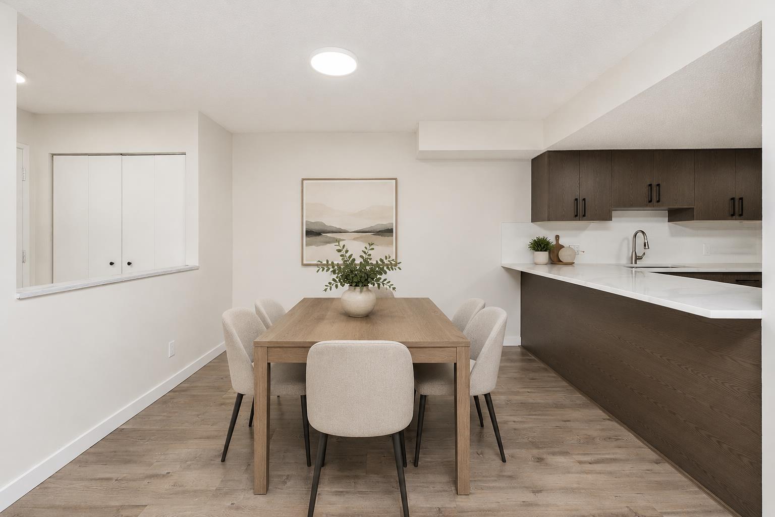 103 7090 133b Street, Surrey, British Columbia  V3W 8A4 - Photo 2 - R3157141