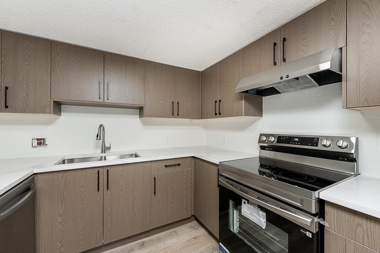 103 7090 133b Street, Surrey, British Columbia  V3W 8A4 - Photo 7 - R3157141