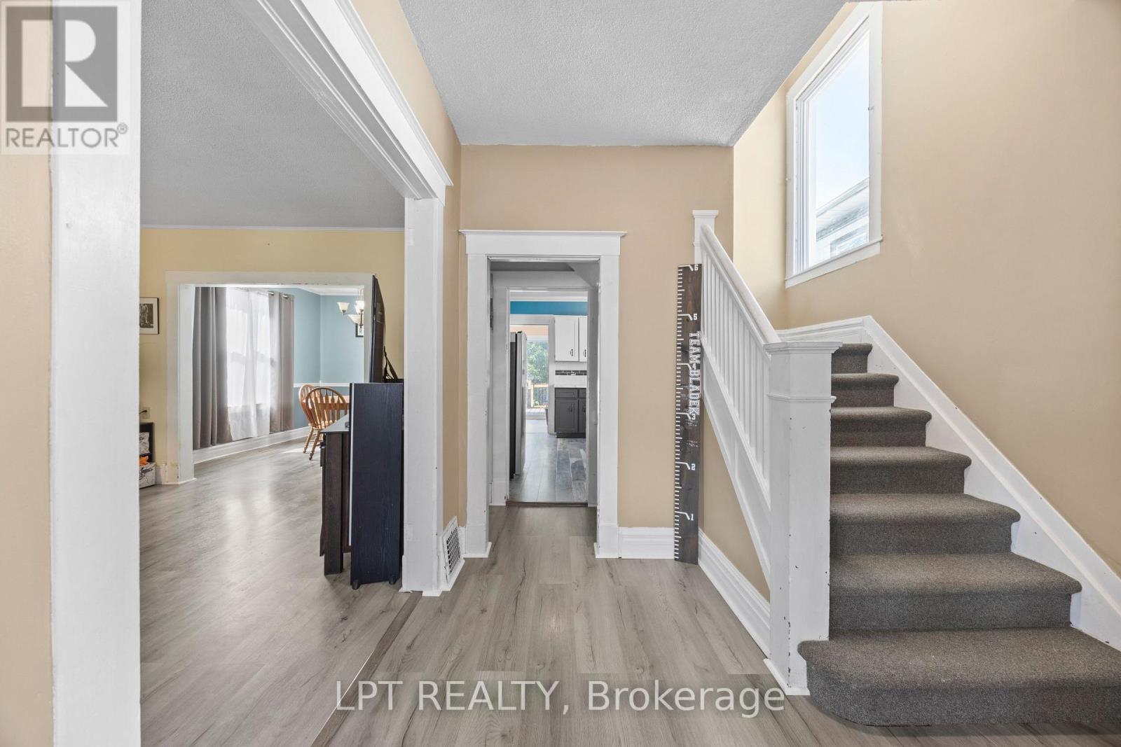 125 Curtis Street, St. Thomas, Ontario  N5P 1J4 - Photo 3 - X13697948
