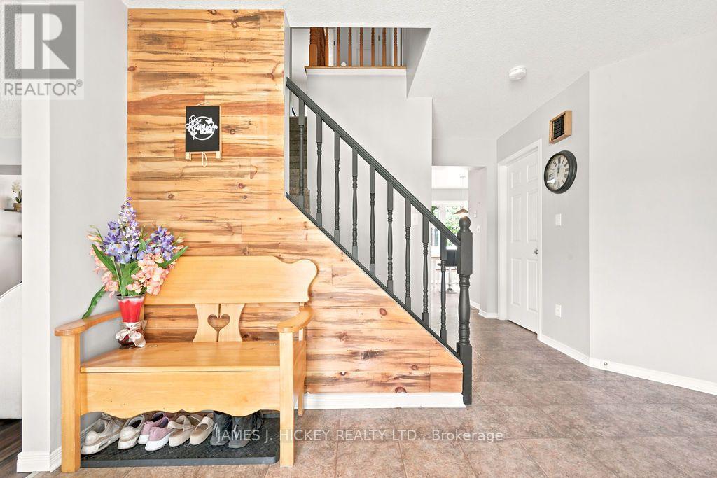 4 Banting Drive, Deep River, Ontario K0J 1P0 - Photo 3 - X13697944