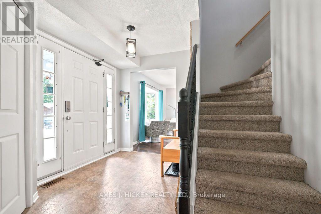 4 Banting Drive, Deep River, Ontario K0J 1P0 - Photo 4 - X13697944